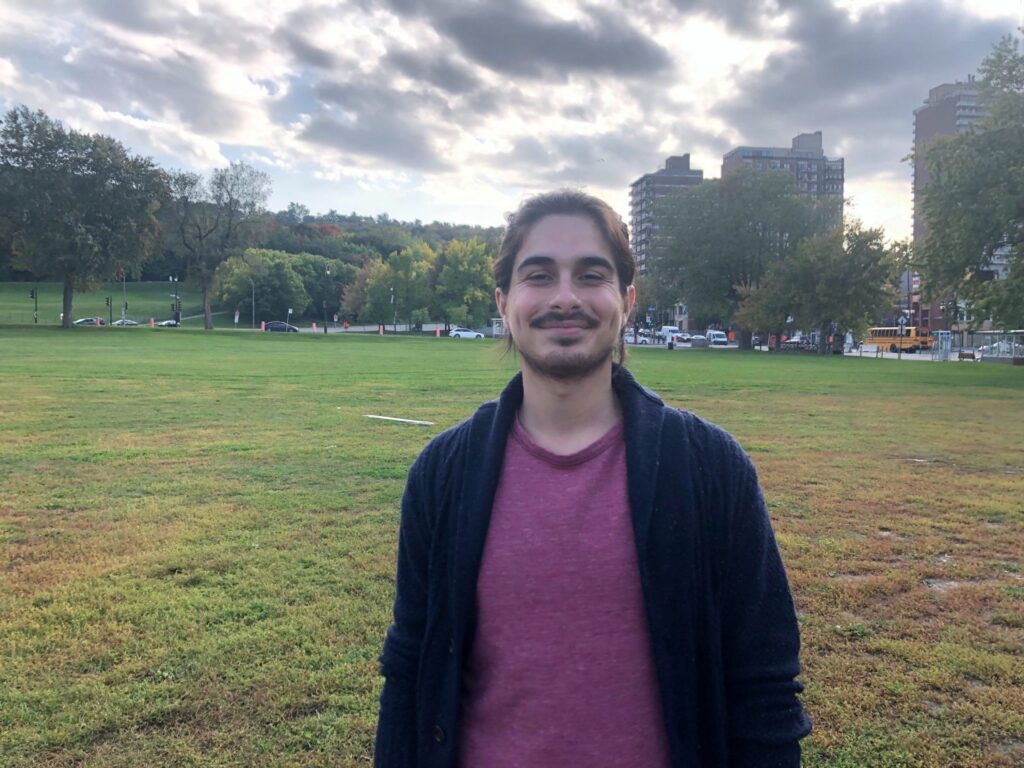 Dialekta accueille Karlo, son nouvel analyste média numérique